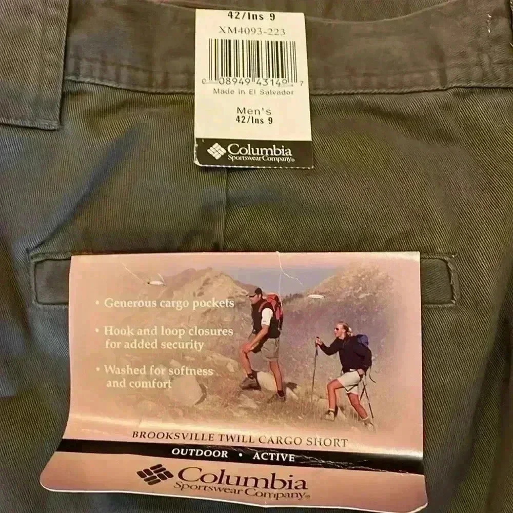 Columbia NWT Men’s 42 Inseam 9” Brooksville Twill Cargo Shorts
